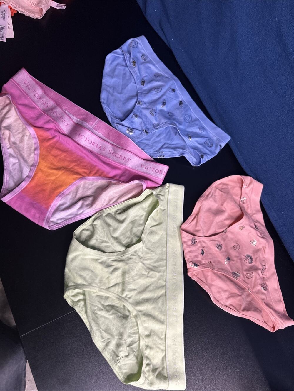 Victoria’s Secret Lot Of 4 Panties Hip, Hugger Hipster Multi Color Size Small